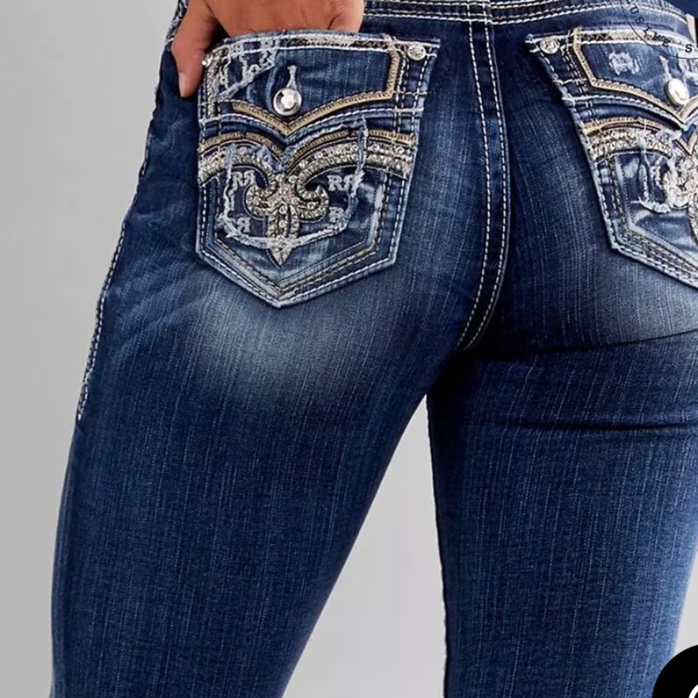 🤩🤩🔥🔥Rock Revival Women's Blue Jeans size 29🔥🔥🤩🤩